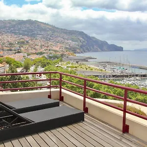 Front Line Of Funchal Marina - 180º Bay View Funchal (Madeira)