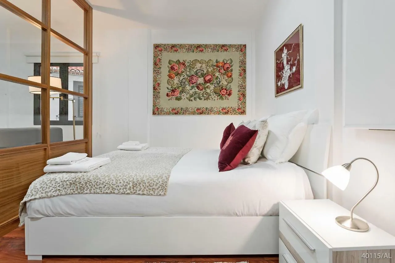 Pelourinho Apartments By An Island Apart Funchal  Portugal